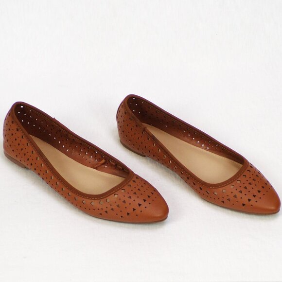 FOREVER 21 size 5.5 light-cognac almond-toe ballet flats all synthetic materials - Picture 1 of 16